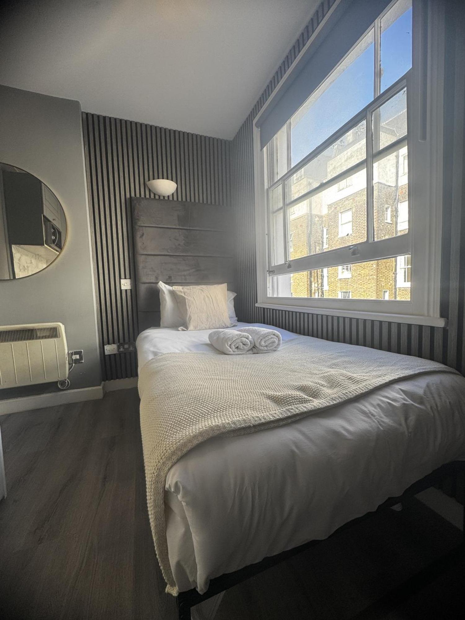 Bed & Breakfast Inverness Terrace Londra