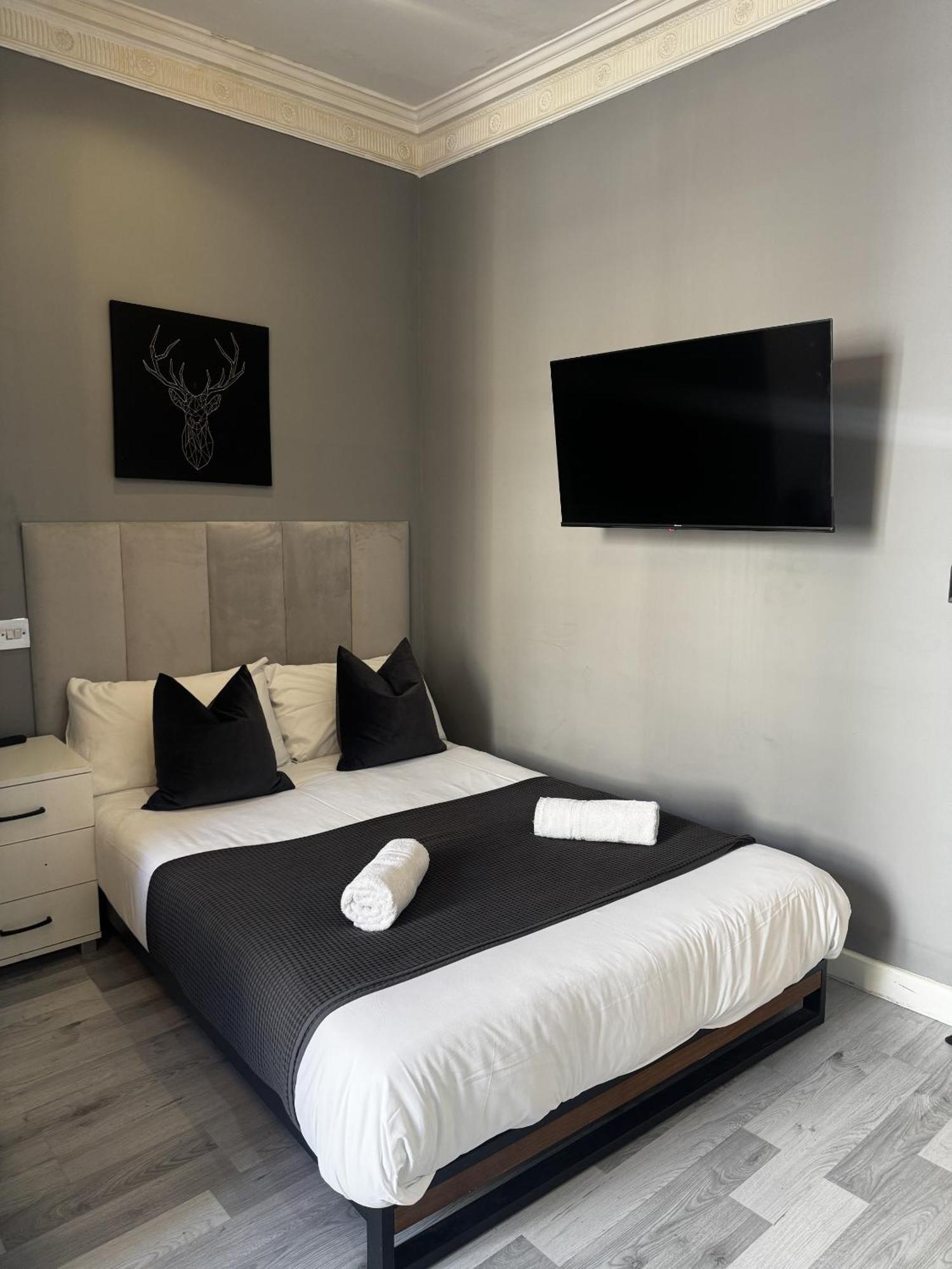 Bed & Breakfast Inverness Terrace Londra